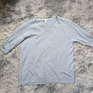 Ella Moss Light Gray Textured V-Neck Top